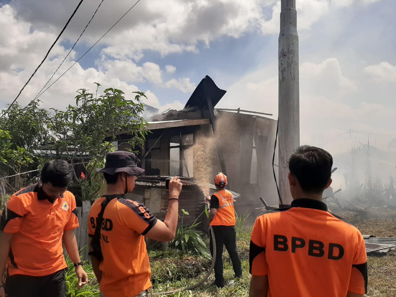 Hanguskan Satu Unit Rumah Kebakaran di Tembilahan 