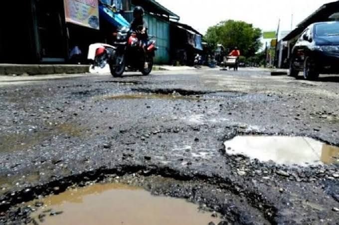 Kondisi Jalan Di Riau 589,67 Km Rusak Dan 443,06 Km Rusak Berat