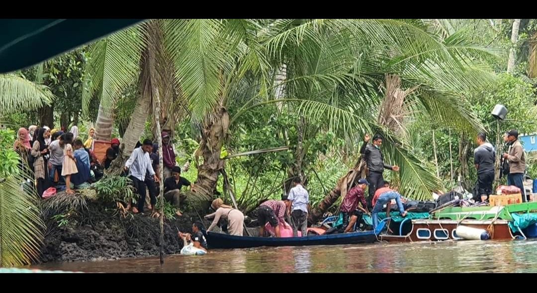 Hantam Tunggul, Speed Boat Tujuan Sungai Guntung Karam di Perairan Saka Jalan